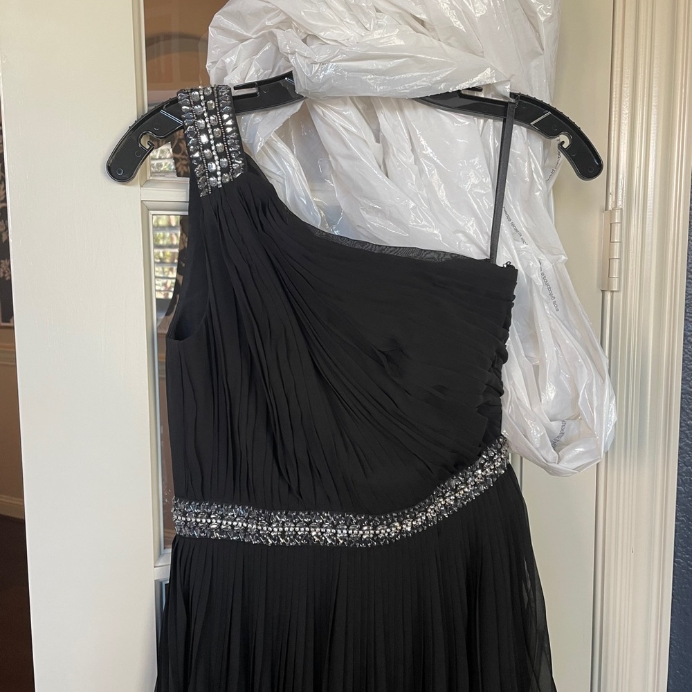 Modest Black Floor Length Evening Dress,Trendy Black Formal Gown Y4925